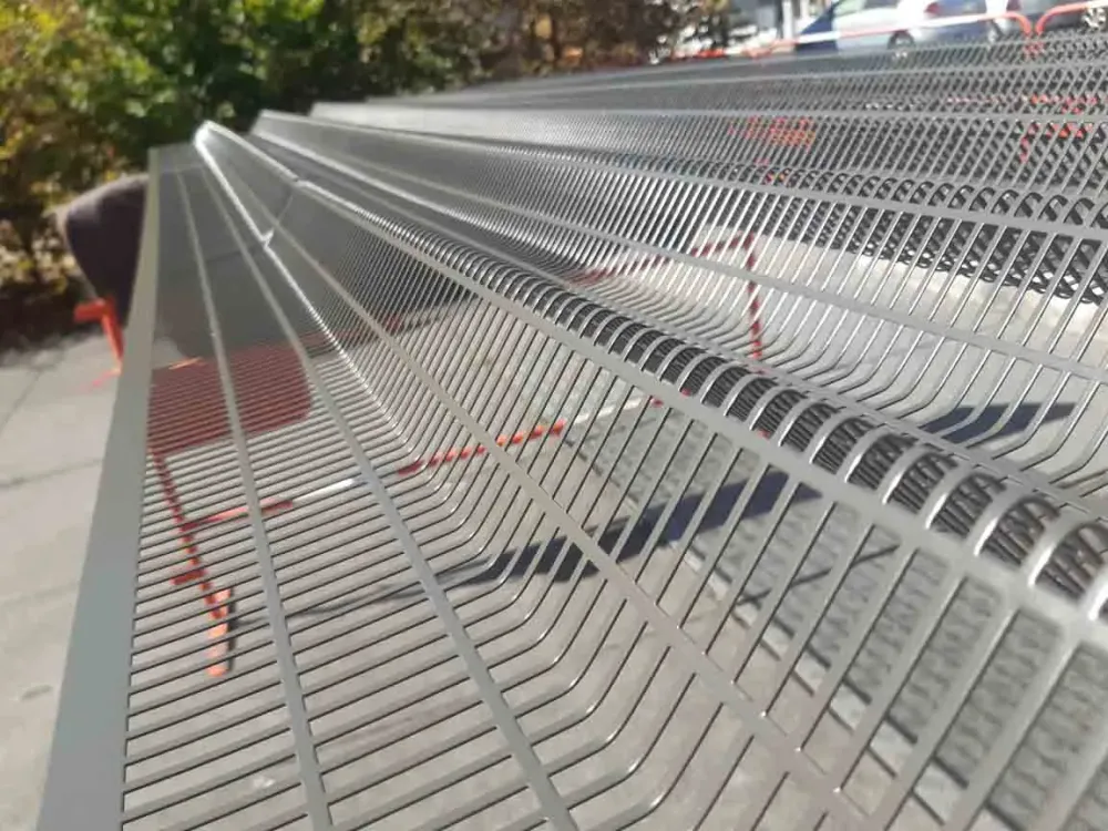 brise-soleil-facade-maison.jpg